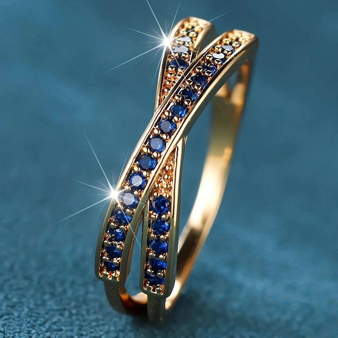 Bague Élégance Croisée