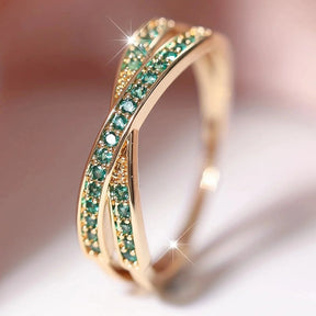 Bague Élégance Croisée